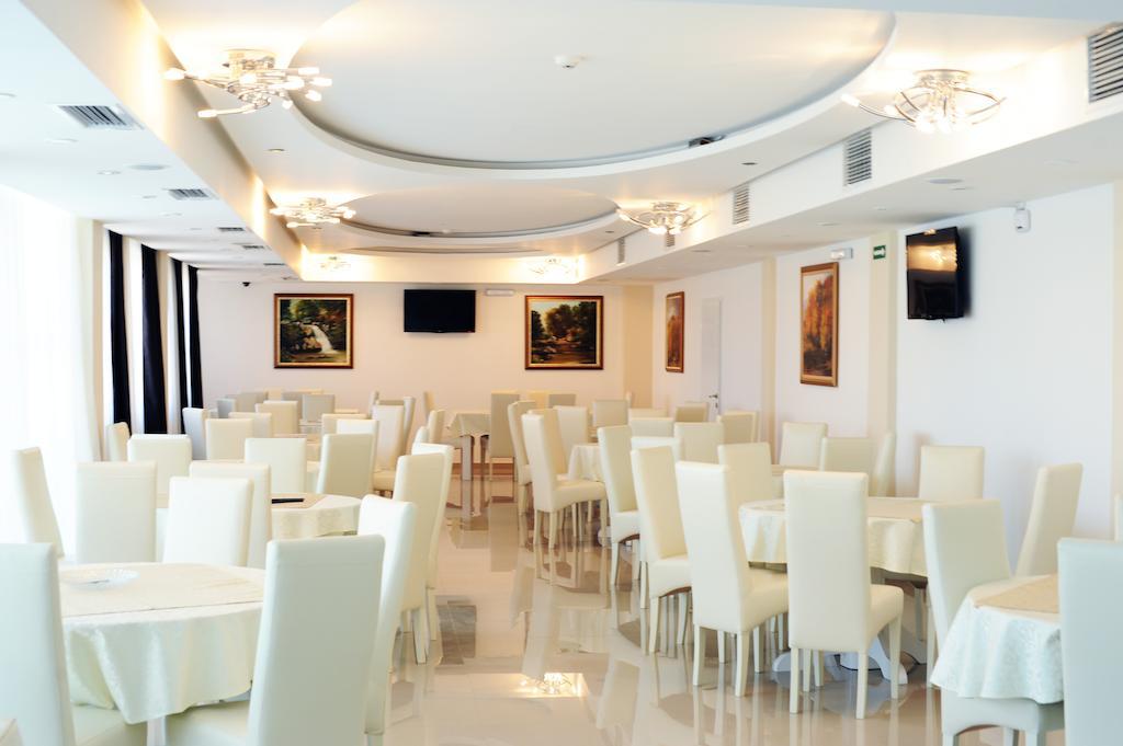 Garni Hotel Crystal Ice Ni Esterno foto